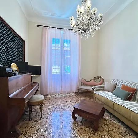 Creta House *